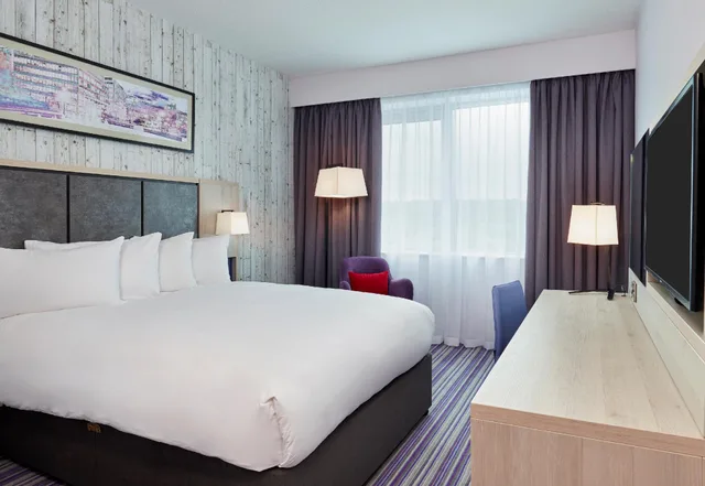 غرفة قياسية بسرير مزدوج وسرير فردي، Leonardo Hotel Sheffield 5/5