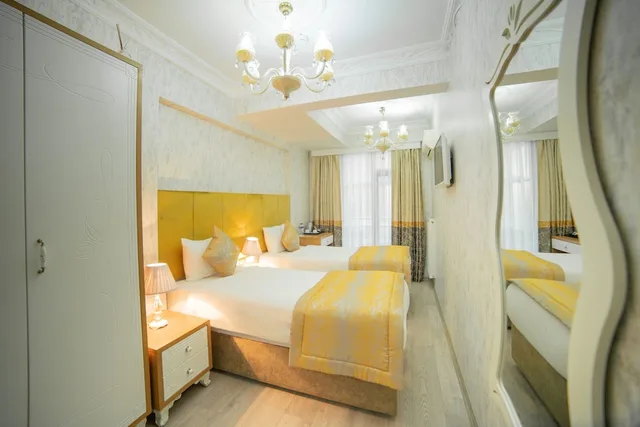 غرفة سوبيريور بسرير مزدوج بشرفة، MIRAN HOTEL 3/4