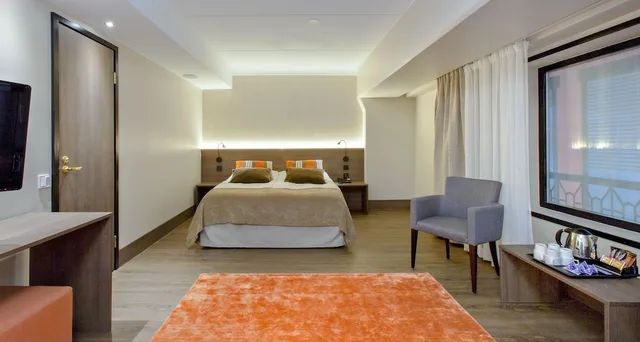 غرفة سوبيريور عائلية سوبيريور بسرير كوين بإطلالة مع أريكة، Holiday Club Caribia 1/7