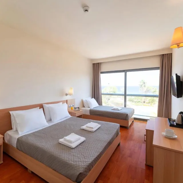 Comfort, Double Bed, Pool View, Sea View, No Balcony، All Senses Ocean Blue Sea Side Resort By Anayia All Inclusive Resorts 2/4