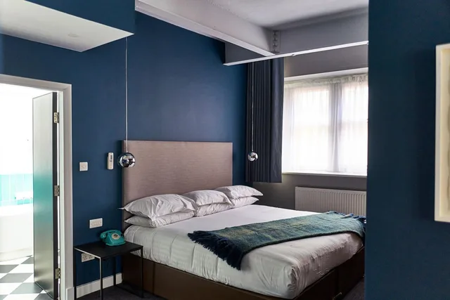 جناح، Abode Manchester 3/8