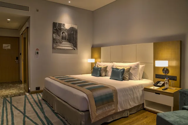 غرفة سوبيريور بسرير كوين، Gateway Nashik 2/7