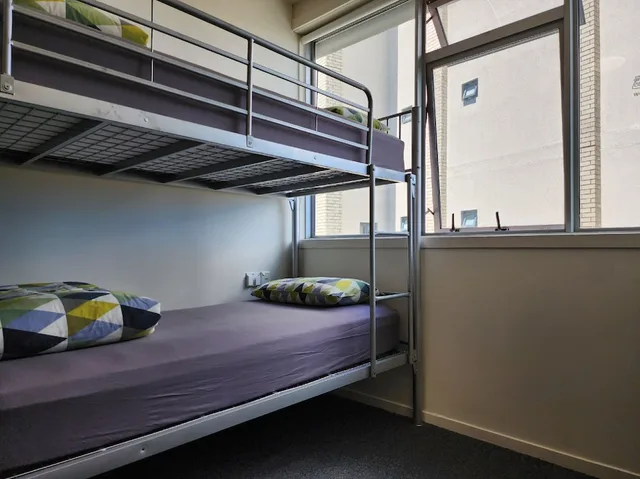 Female Dorm, Female Only, Comfort, Shared Bathroom، Newton Lodge - Hostel 1/9