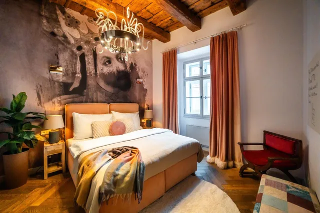 شقة سوبيريور، Old Royal Post Apartments 3/10