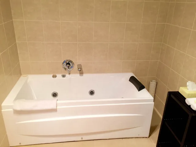 Spa, Executive, Studio, King Bed، Alpha Motel Luxury Apartments 10/10