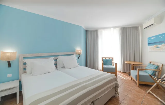 غرفة كلاسيكية بسريرين منفصلين بإطلالة على الحديقة، Pestana Viking Beach and Golf Resort 3/10