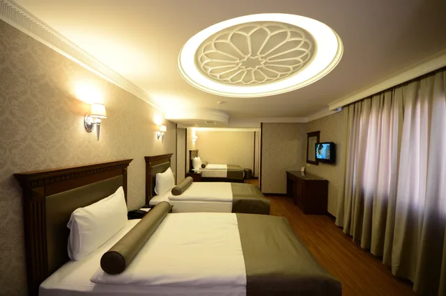 غرفة ثلاثية بثلاثة أسرّة، Grand Bazaar Hotel 2/3