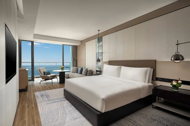 Standard, King Bed, Ocean Front، Crowne Plaza Sanya Yazhou Bay by IHG 1/4