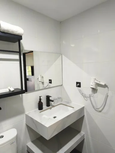 غرفة سوبيريور بسريرين منفصلين، Manis Ae Hotel Cabin & Resto Bromo 2/3