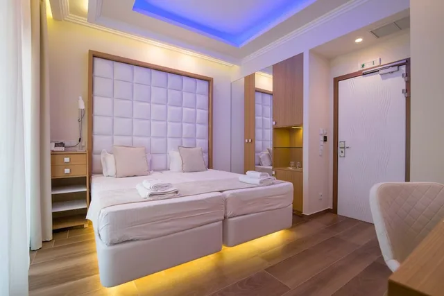 Room, Double Bed, Accessible, Porto Marine Hotel 2/4