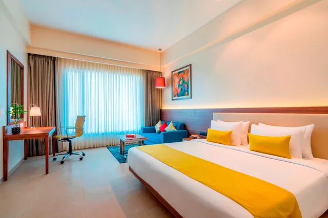 Green, King Bed، The Fern Sattva Resort Dwarka 2/3