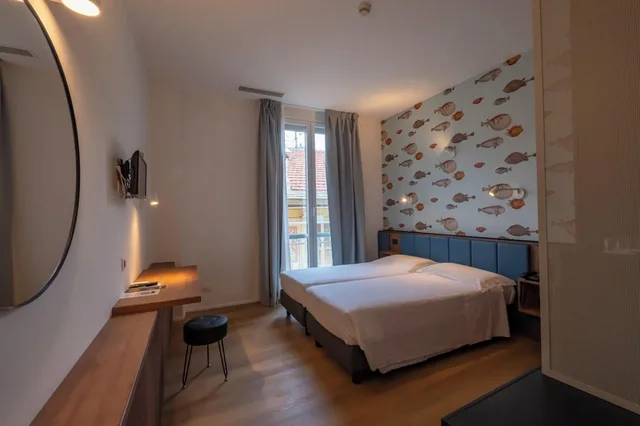 Economy, Street View، Hotel Italia e Lido Rapallo 2/10