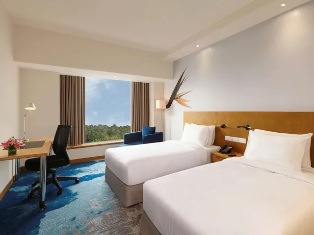 Standard, Twin Beds, Pool Side، NOVOTEL HYDERABAD CONVENTION CENTRE 3/10