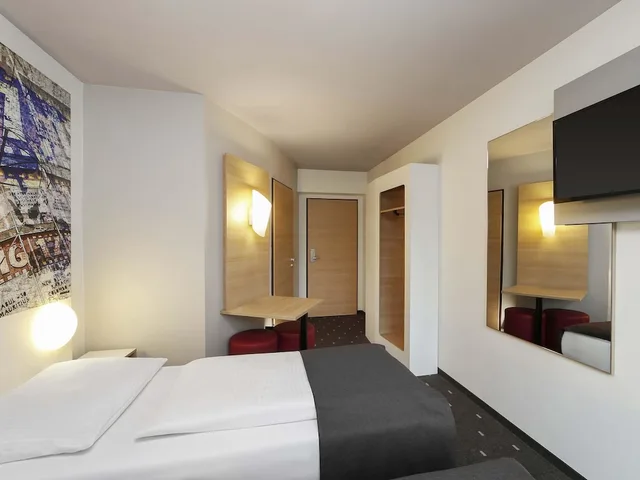غرفة بسريرين منفصلين، B&B Hotel Berlin-Alexanderplatz 2/6