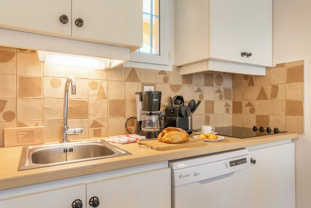 1 Bedroom, Renovated, Apartment, Bunk Bed, Garden View, 2 Sofa, Balcony or Terrace، RESIDENCE PIERRE ET VACANCES LA PINEDE 8/8