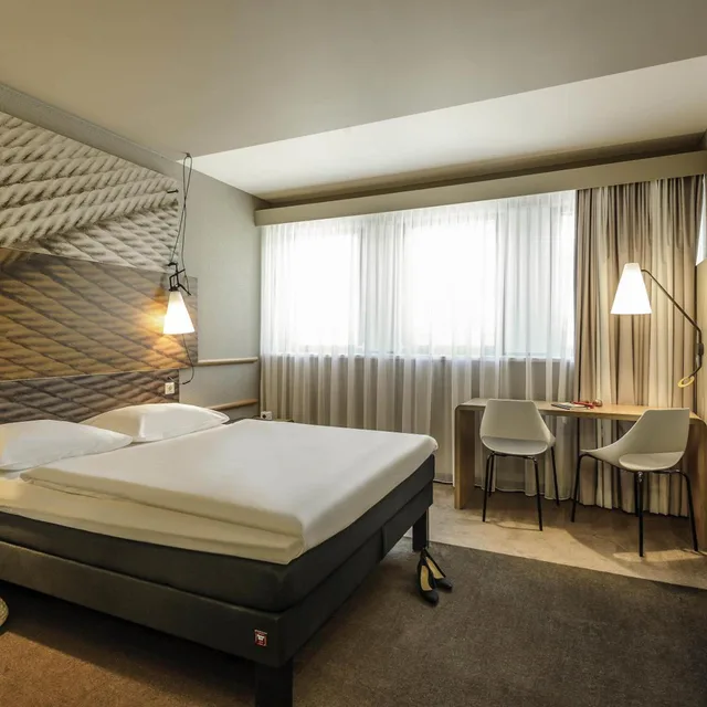 غرفة قياسية بسرير كينج، Ibis Innsbruck 1/8