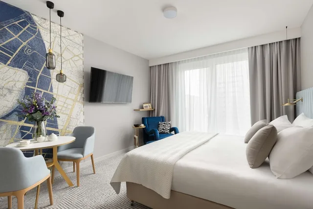 غرفة قياسية بسريرين منفصلين، Royal Tulip Warsaw Centre 1/4