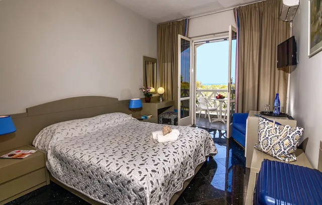 غرفة قياسية بسريرين منفصلين، Mantenia Hotel 5/9