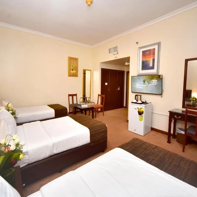 غرفة ثلاثية بسرير فردي، NEJOUM AL EMARATE HOTEL 6/8