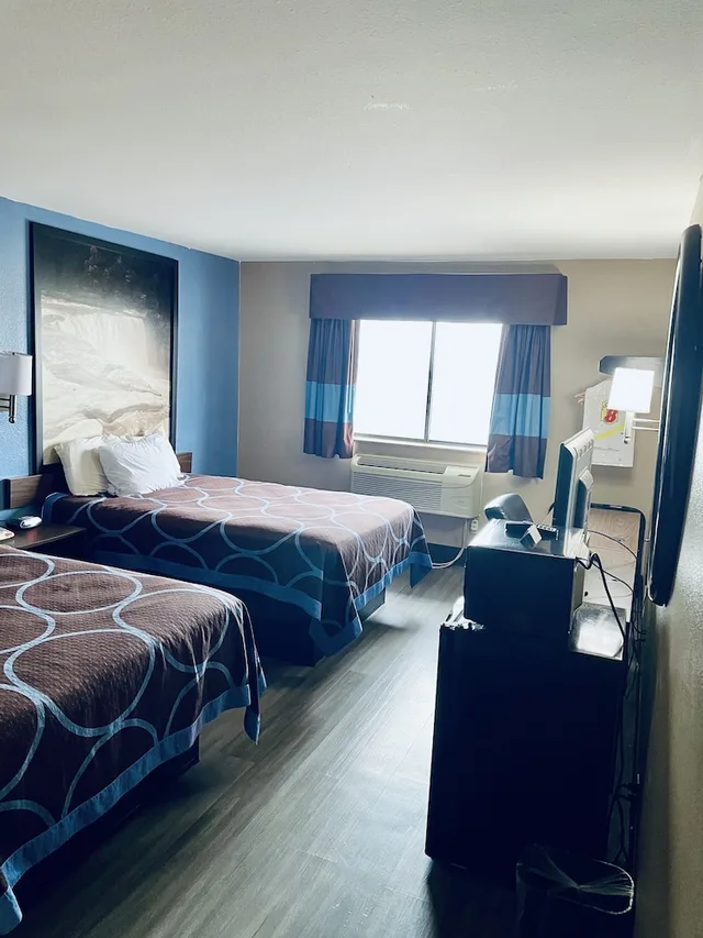 Room, 2 Double Beds, Xl، Super 8 by Wyndham Corbin/London KY 1/9