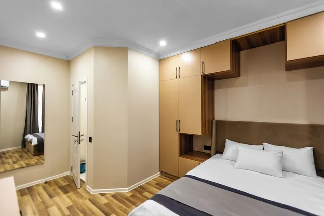 غرفة قياسية بسرير كوين، Hillside City Center Hotel 9/10
