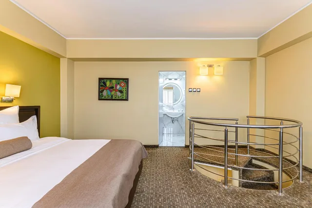 Sky, Suite, River View, Balcony، Vega Hotel 2/8