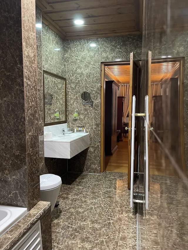 Deluxe, King Bed, Kyveli Suites 3/3