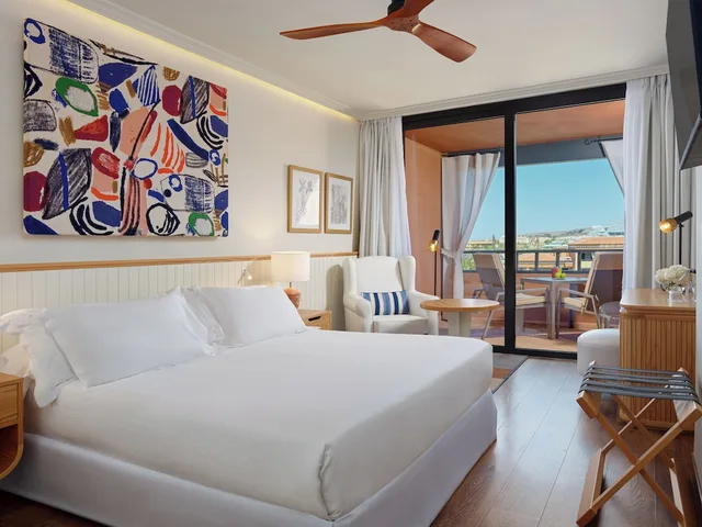 غرفة بريفيليج بسريرين منفصلين، H10 Costa Adeje Palace 1/10