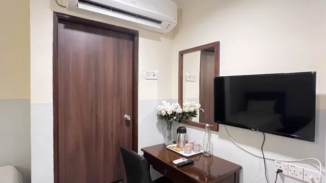 غرفة قياسية بسرير كينج، Chariton Skudai Hotel 3/3