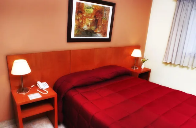غرفة قياسية بسرير كوين، Hotel de Las Luces 5/6