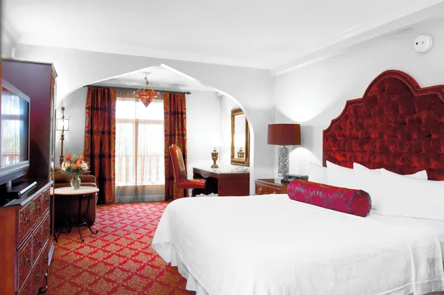 غرفة بريميوم بسرير مزدوج، Casa Monica Resort & Spa, Autograph Collection 4/8