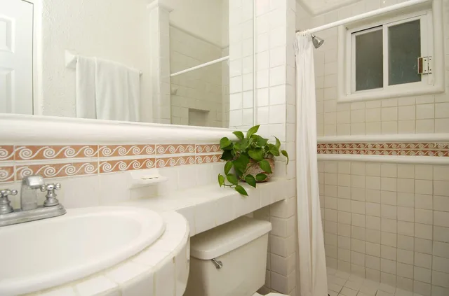 شقة عائلية، Las Palmas Condominios 3/3