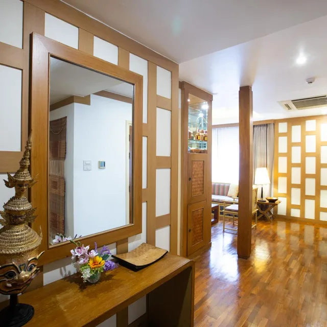 جناح بغرفة نوم واحدة، The Tarntawan Hotel Surawong Bangkok 8/8