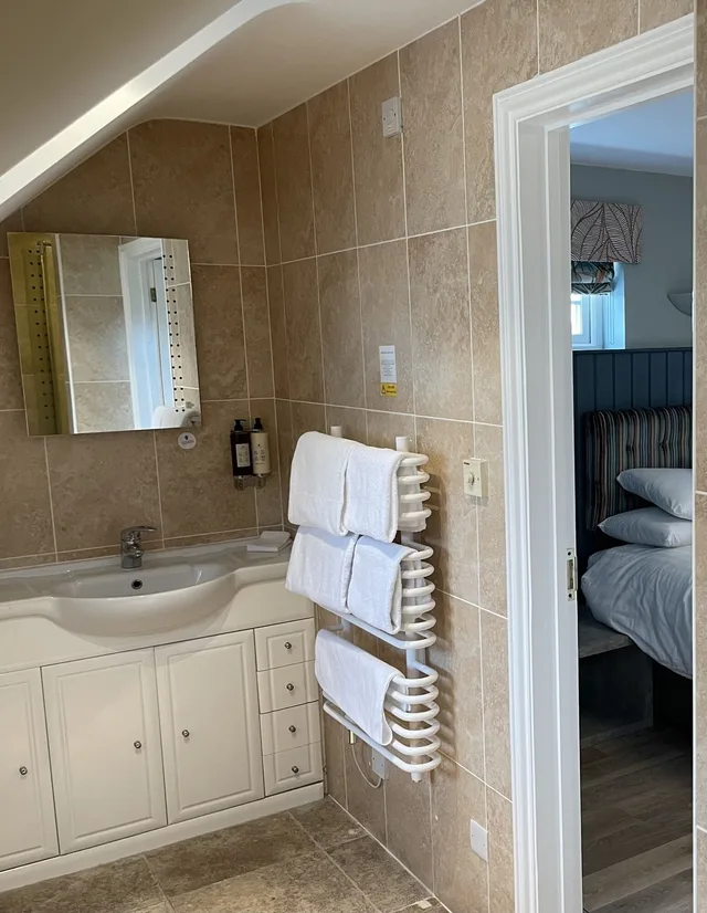 غرفة قياسية بسرير كينج، The White Horse Inn 4/4