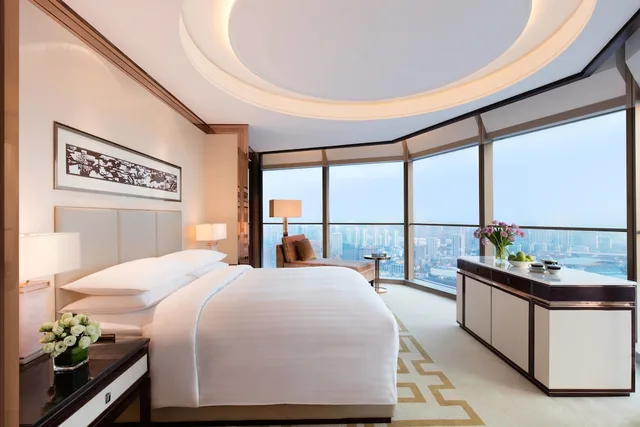 Room, King Bed, Changzhou Marriott Hotel 4/9