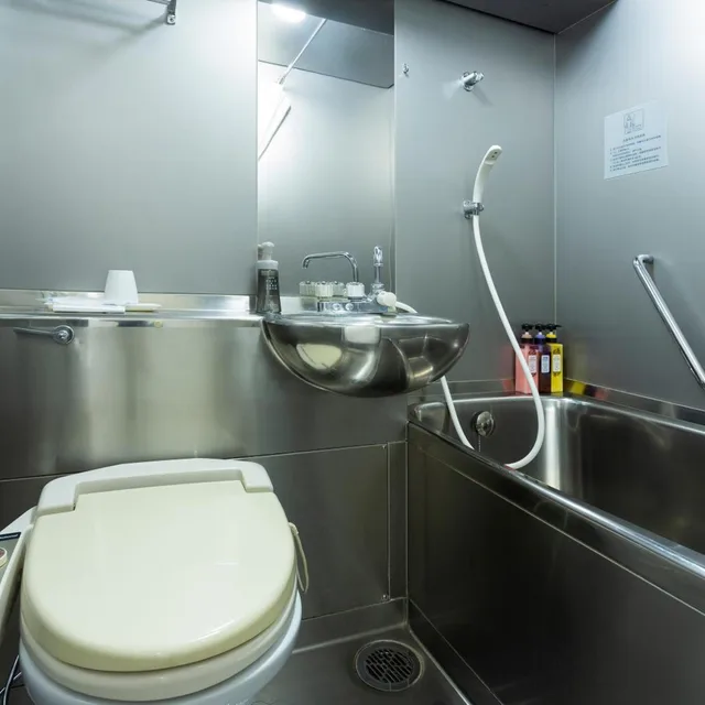 Standard, Double Bed, Unit Bath، Koraku Garden Hotel 5/5