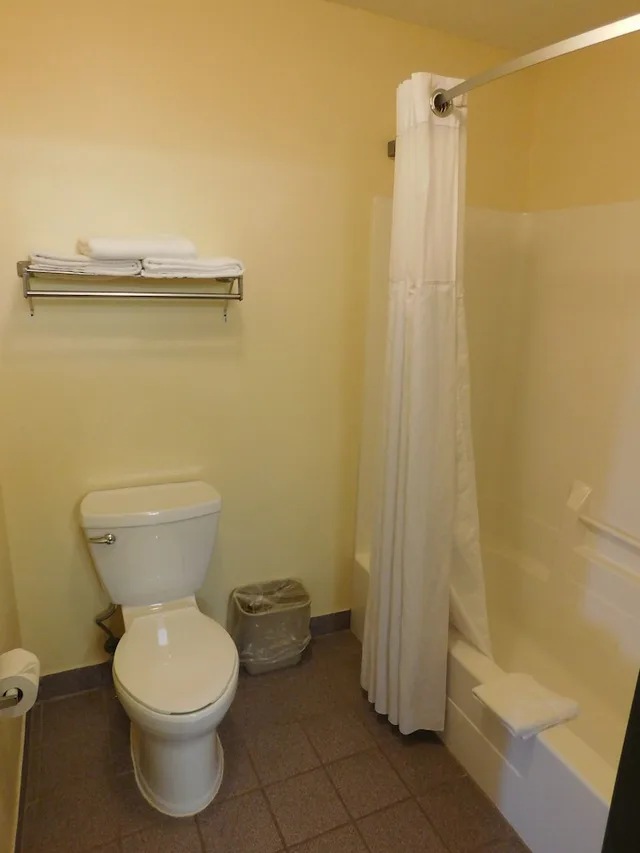 غرفة بسرير كينج، Days Inn by Wyndham Sioux City 8/10