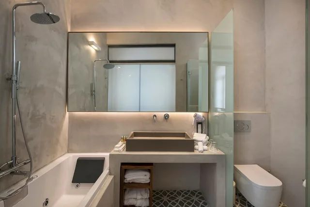غرفة قياسية بسرير كينج، Ambassadors Residence 2/2