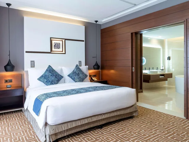 جناح تنفيذي، Movenpick Hotel & Convention Centre KLIA 2/5