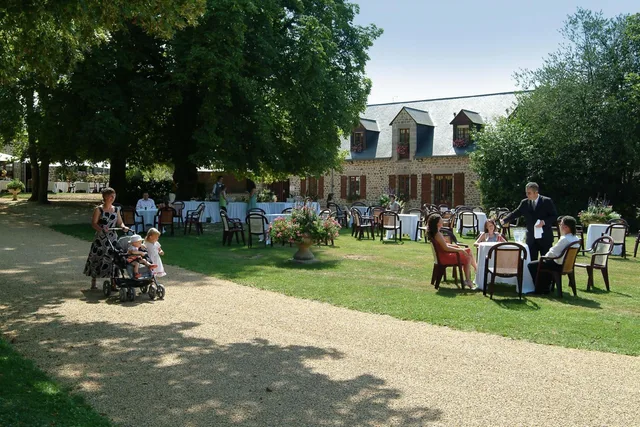 HOTEL LA MARJOLAINE، Mayenne 18/33