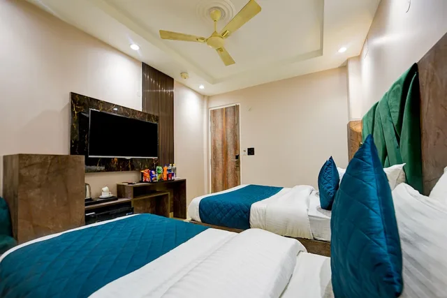 غرفة سوبيريور ثلاثية، PEARL PLAZA 6/9