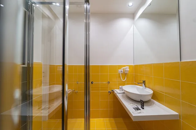 جناح جونيور بسرير كوين بإطلالة على المدينة، H. G. Boutique Toledo Napoli Centro 3/5