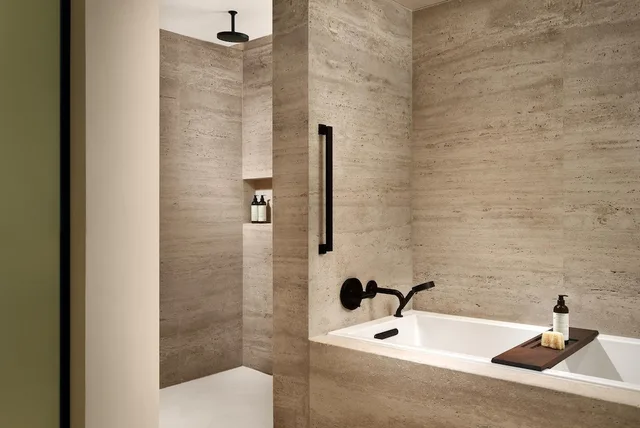 غرفة بسرير كينج بشرفة بإطلالة جزئية على البحر، Park Hyatt Cabo Del Sol 3/6