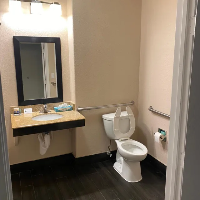 غرفة بسريرين كوين لذوي الإعاقة، Galveston Beach Hotel 10/10