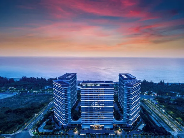 Crowne Plaza Sanya Yazhou Bay by IHG، سانيا 4/50