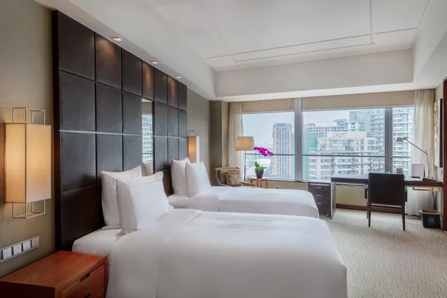 Deluxe, Twin Beds, Grand Millennium Beijing 1/4