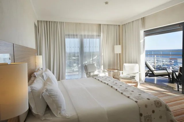 Suite, Double Bed, Ria View، Real Marina Hotel & Spa 2/4