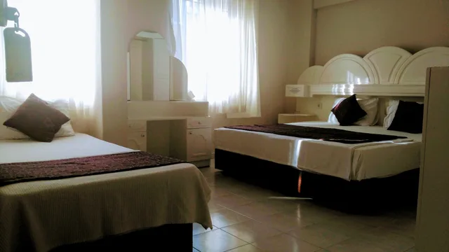 غرفة قياسية ثلاثية، Meryem Ana 9/10