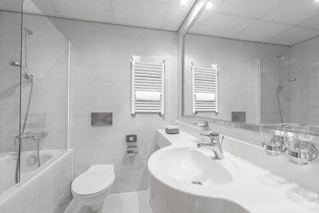 Superior, Twin Beds, Cosmopolitan Bobycentrum - Czech Leading Hotels 4/7