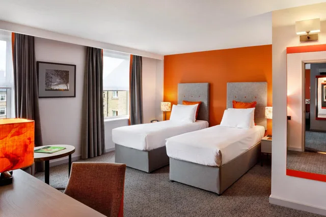 Classic, Twin Beds, 2 Sofa, Cedar Court Hotel Harrogate 1/1
